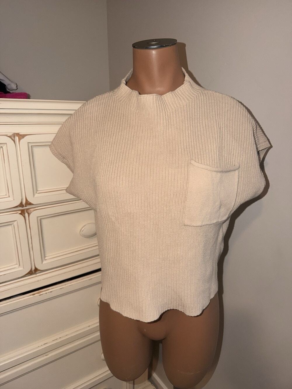 Women’s Square Sweater Cropped Cream Ivory Size Medium
